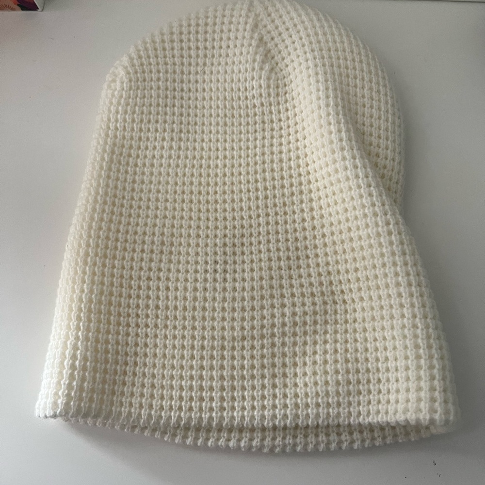 Cozy Cream Knit Beanie